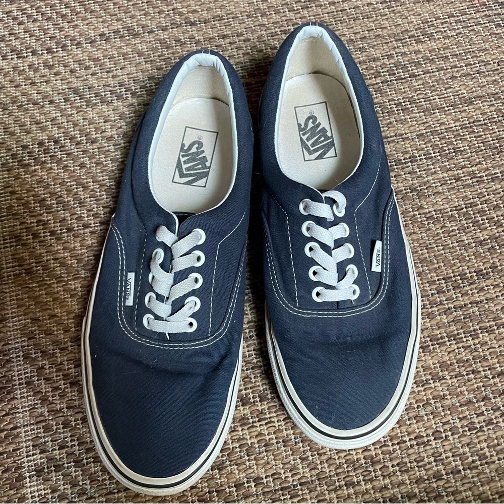 Gently Used Navy Blue Classic Lace-Up Vans | Gently Used | Women’s 10.5/Men’s 9